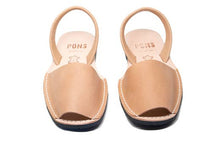 Load image into Gallery viewer, Pons Classic Women - Tan
