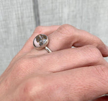 Load image into Gallery viewer, Elegant Round Peruvian Pink Opal and Bronze Sterling Silver: 7.5
