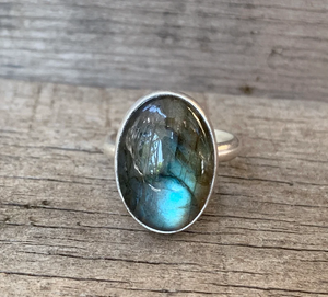 Large Oval Flashy Labradorite Sterling Silver Ring-Vertical: 8