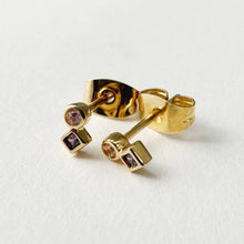 Load image into Gallery viewer, Sunset Crystal Studs: Gold
