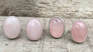 Elegant Romantic Pink Oval Rose Quartz Sterling Silver Ring: 7