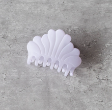 Load image into Gallery viewer, Seashell Mermaid Hair Claw
