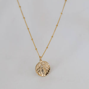BEE MEDALLION NECKLACE: Gold