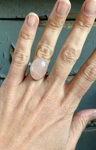 Load image into Gallery viewer, Elegant Romantic Pink Oval Rose Quartz Sterling Silver Ring: 7
