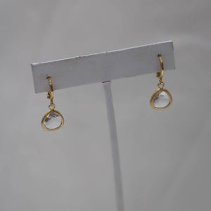 PETITE CLEAR BEZEL HUGGIE