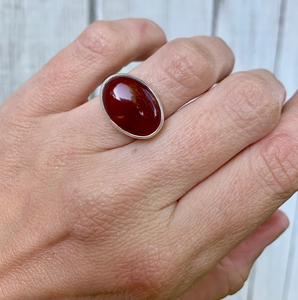 Horizontal Elegant Oval Blood Red Orange Carnelian Ring: 8