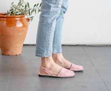 Load image into Gallery viewer, Light Pink Pons
