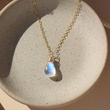 Load image into Gallery viewer, Celine Necklace: 14k Gold Fill / 18&quot;
