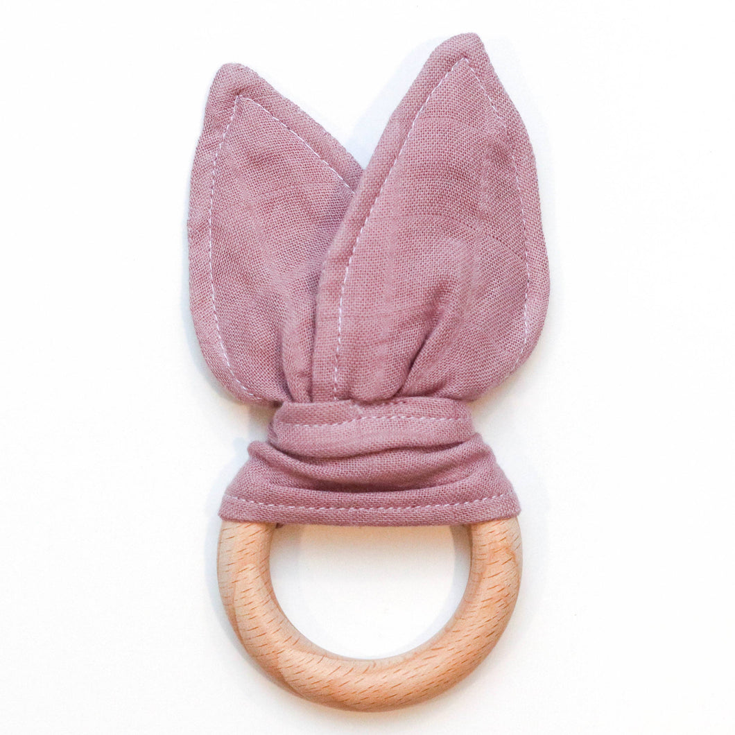 Crinkle Muslin Bunny Ear Teether- Pink